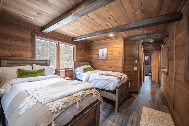 68 Ellis Brook Road, Dover, VT 05356