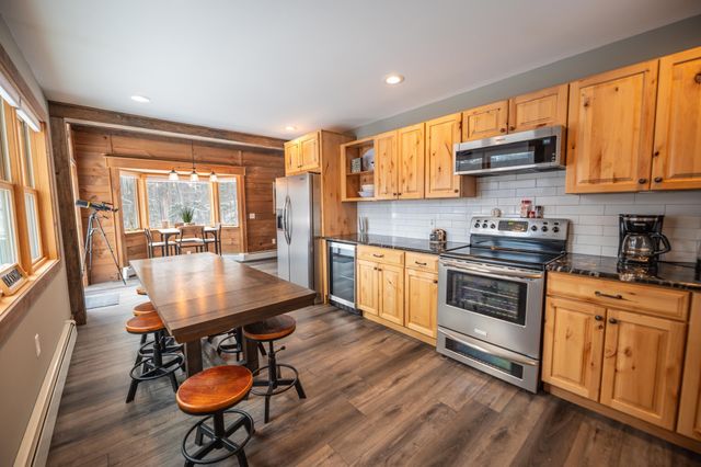 68 Ellis Brook Road, Dover, VT 05356