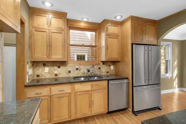 4216 Utica Avenue S, Saint Louis Park, MN 55416