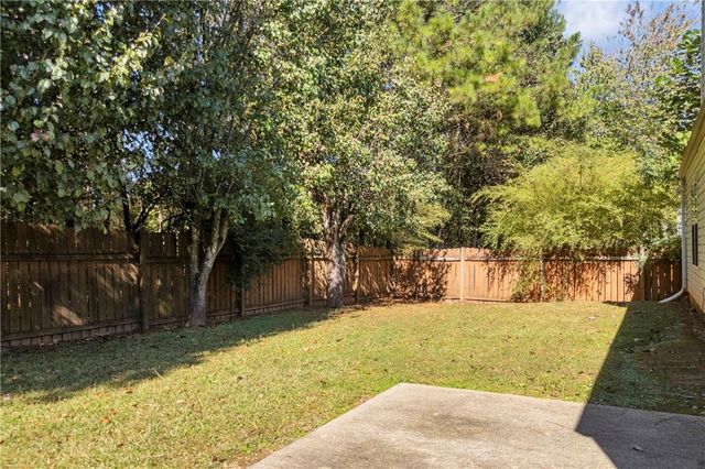 1040 Meadow Walk Avenue, Lawrenceville, GA 30044
