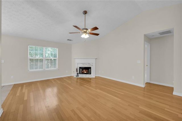 1040 Meadow Walk Avenue, Lawrenceville, GA 30044