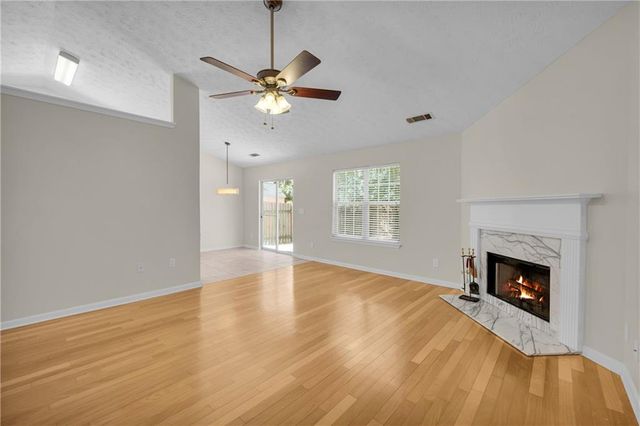 1040 Meadow Walk Avenue, Lawrenceville, GA 30044