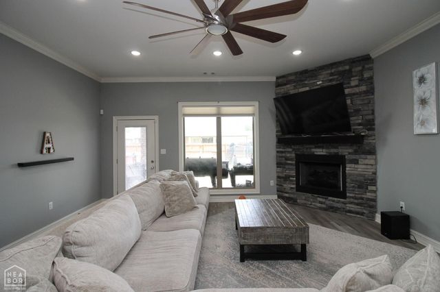 3801 Stoneridge, Paragould, AR 72450