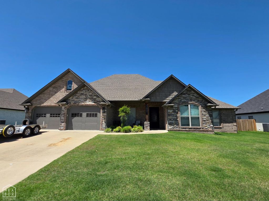 3801 Stoneridge, Paragould, AR 72450