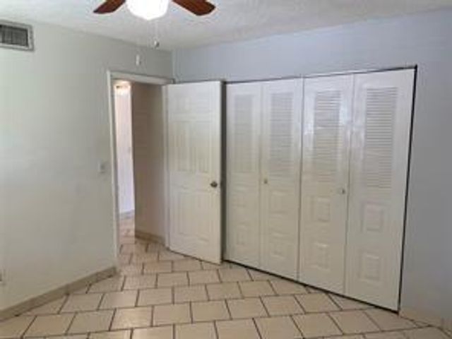 9803 NW 3rd Ct 11, Plantation, FL 33324