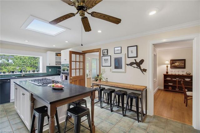 211 E Avondale Drive, Greensboro, NC 27403