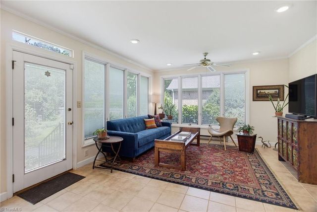211 E Avondale Drive, Greensboro, NC 27403