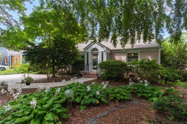 211 E Avondale Drive, Greensboro, NC 27403