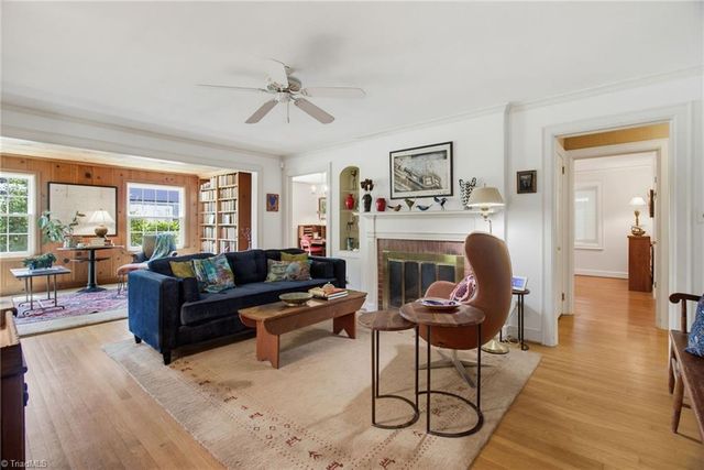 211 E Avondale Drive, Greensboro, NC 27403