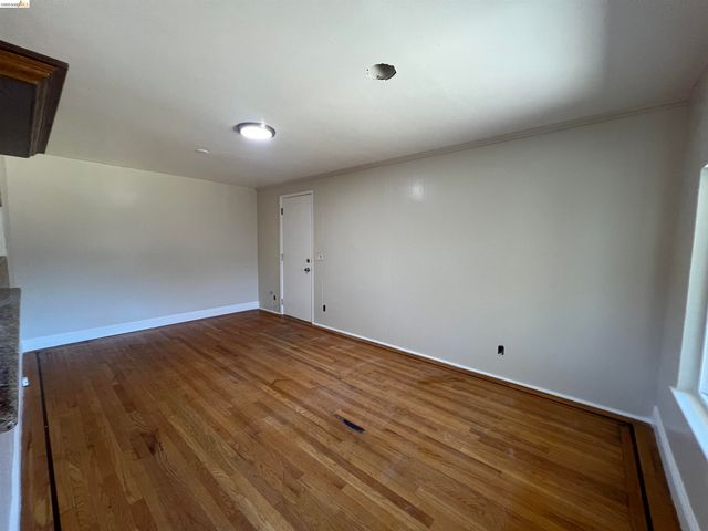 2467 Tanager Cir, Concord, CA 94520
