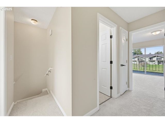 1795 Ne 19TH St, Gresham, OR 97030