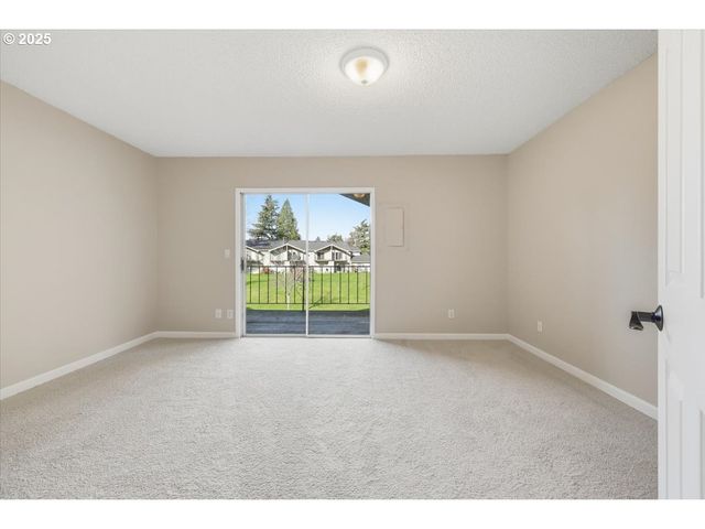 1795 Ne 19TH St, Gresham, OR 97030