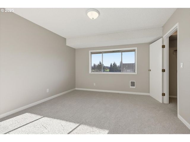 1795 Ne 19TH St, Gresham, OR 97030