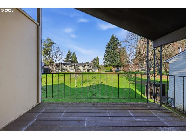 1795 Ne 19TH St, Gresham, OR 97030