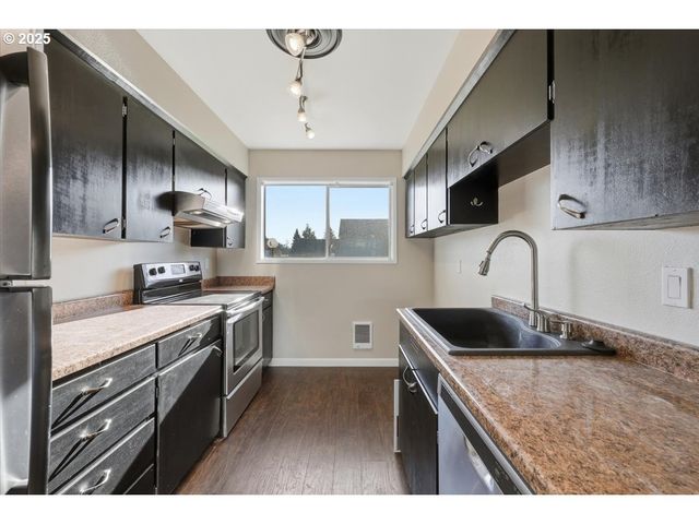 1795 Ne 19TH St, Gresham, OR 97030