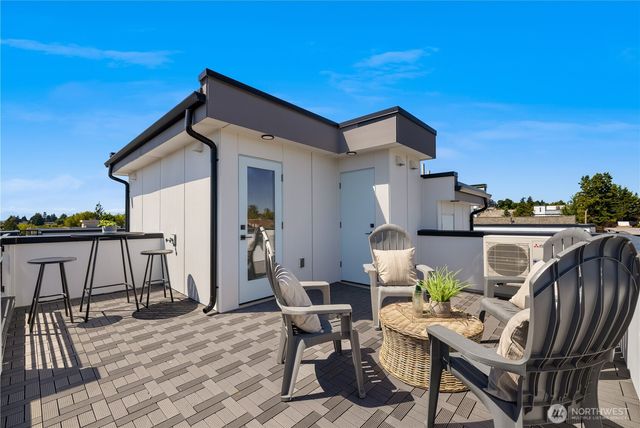 2230 B NW 60th Street, Seattle, WA 98107