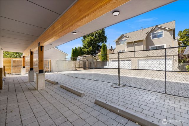 2230 B NW 60th Street, Seattle, WA 98107