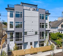 2230 B NW 60th Street, Seattle, WA 98107