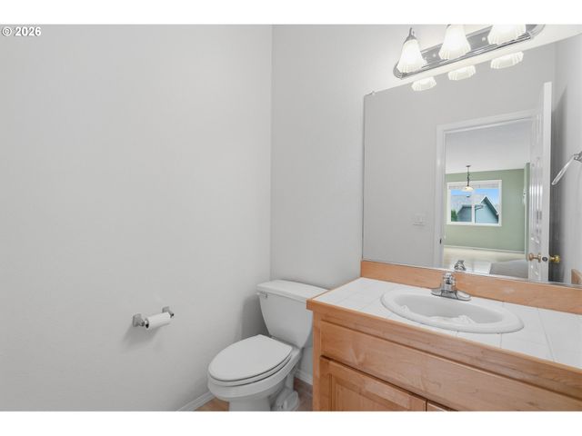 834 VAN BUREN Dr, Salem, OR 97304