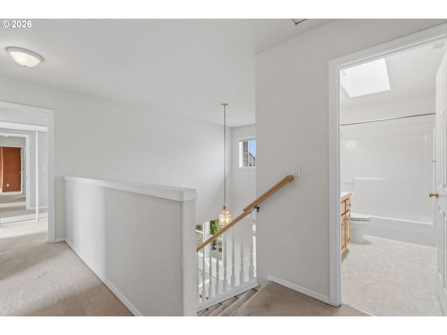 834 VAN BUREN Dr, Salem, OR 97304