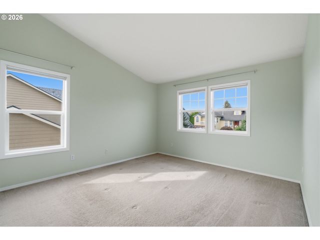 834 VAN BUREN Dr, Salem, OR 97304