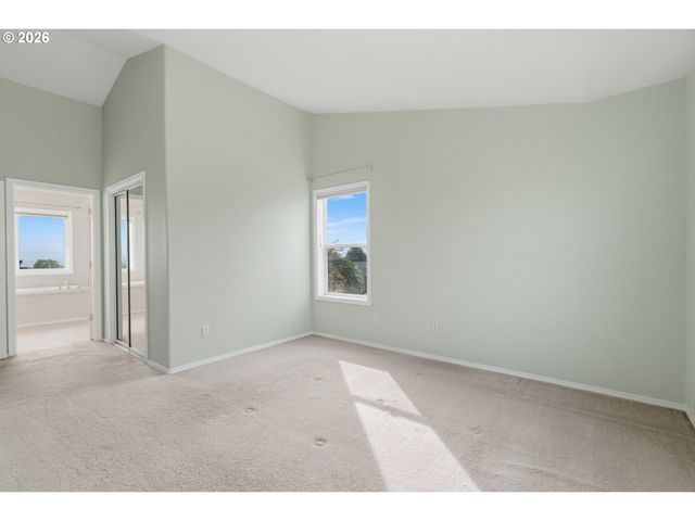 834 VAN BUREN Dr, Salem, OR 97304
