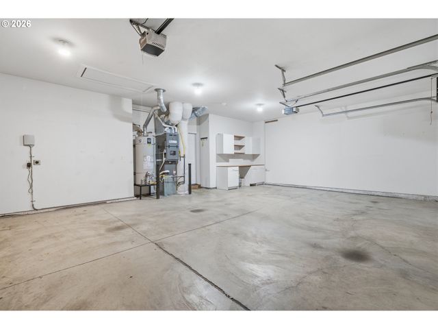 834 VAN BUREN Dr, Salem, OR 97304