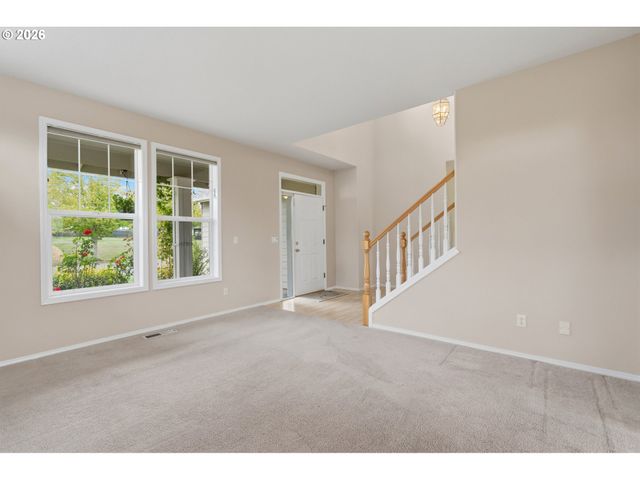 834 VAN BUREN Dr, Salem, OR 97304