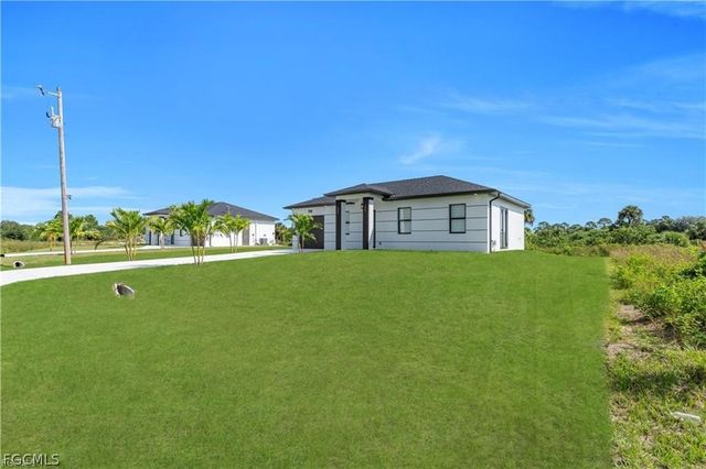 713 Roma AVE S, Lehigh Acres, FL 33974