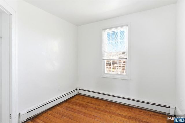 196 Sussex Avenue, Newark, NJ 07103