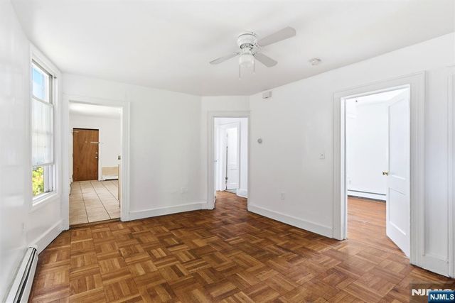 196 Sussex Avenue, Newark, NJ 07103