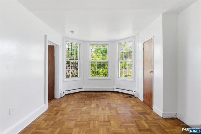 196 Sussex Avenue, Newark, NJ 07103