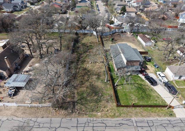 1913 Leroy Road, Dallas, TX 75217