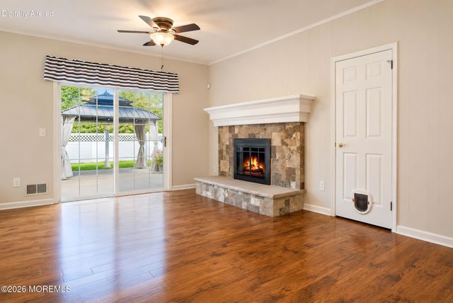 891 Derry Drive, Toms River, NJ 08753