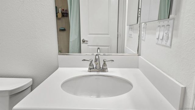 8522 Old Stonefield Chase, San Diego, CA 92127