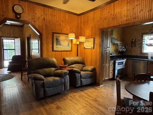6 First Street, Cramerton, NC 28032