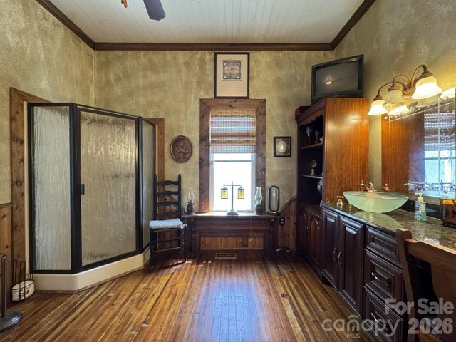 6 First Street, Cramerton, NC 28032