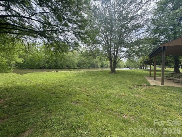 6 First Street, Cramerton, NC 28032