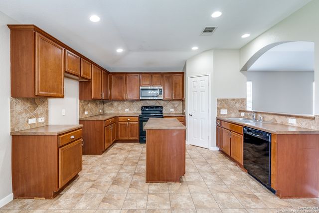 736 Guna, New Braunfels, TX 78130