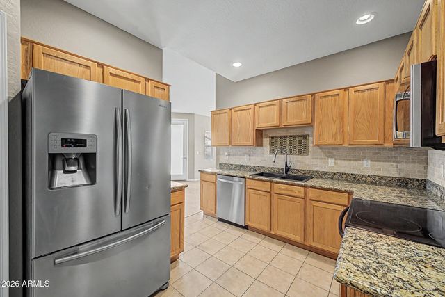 2565 E SOUTHERN Avenue 51, Mesa, AZ 85204