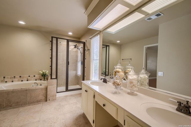 13835 Shavano Glenn, San Antonio, TX 78230