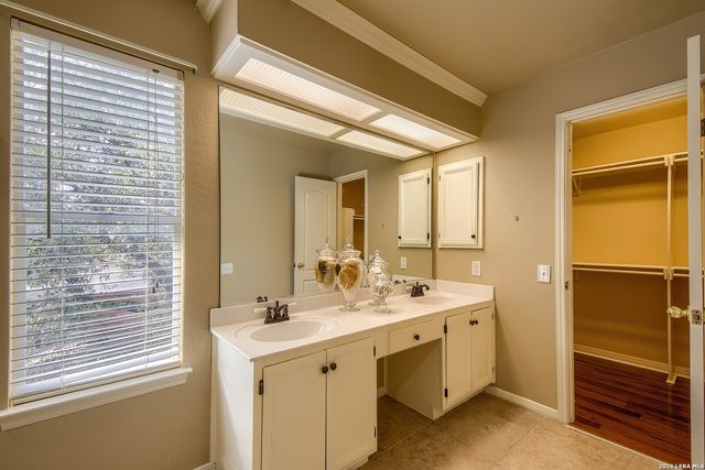 13835 Shavano Glenn, San Antonio, TX 78230