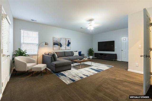 4746 Legacy Cove Lane, Atlanta, GA 30126