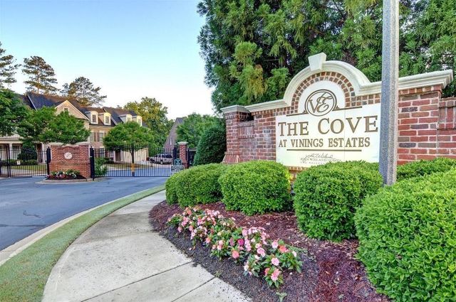 4746 Legacy Cove Lane, Atlanta, GA 30126