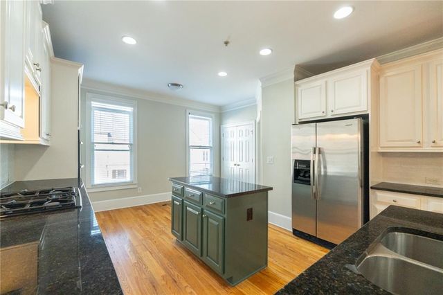 4746 Legacy Cove Lane, Atlanta, GA 30126
