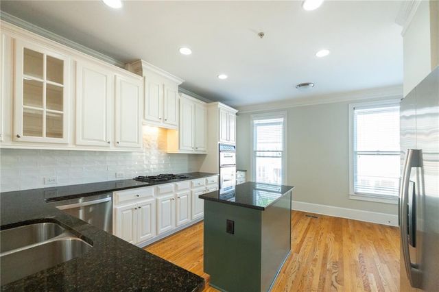 4746 Legacy Cove Lane, Atlanta, GA 30126