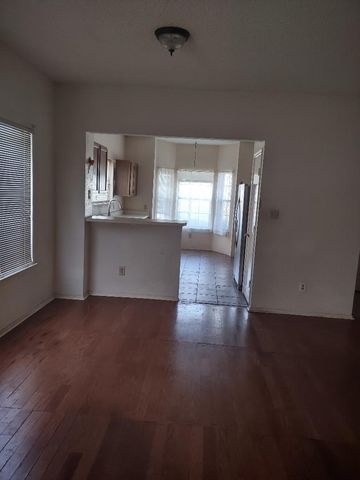 3508 Alexandria Drive, Arlington, TX 76015