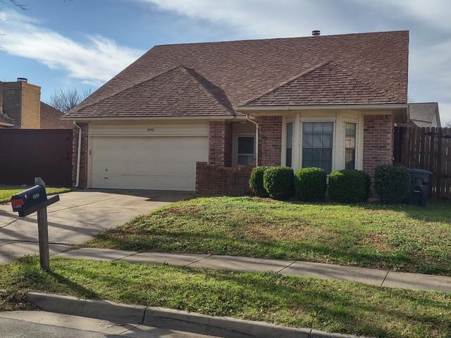 3508 Alexandria Drive, Arlington, TX 76015