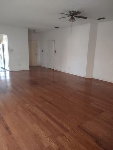 3508 Alexandria Drive, Arlington, TX 76015