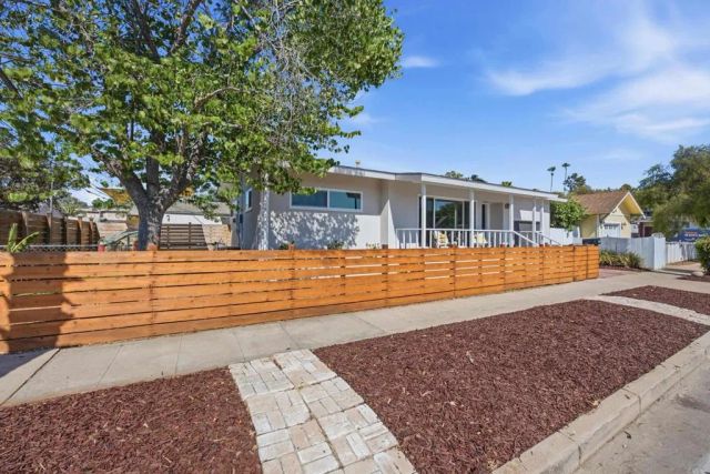 530 S Kalmia Street, Escondido, CA 92025